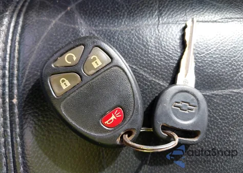 2008 Chevrolet Avalanche 1500 Ltz из США, поврежденный, VIN 3GNFK12318G186681